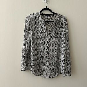 Lightweight polka Dot blouse size medium. Long sleeve perfect for work!